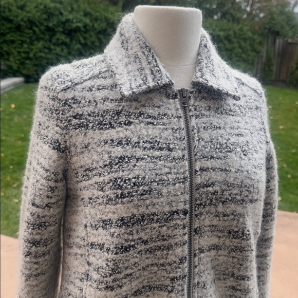 CLUB MONACO Women’s Moto Full Zip Jacket M Mint Condition - Picture 3 of 9